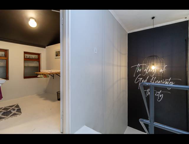 490M² CO-WORKING SPACE FOR SALE IN GREEN POINT